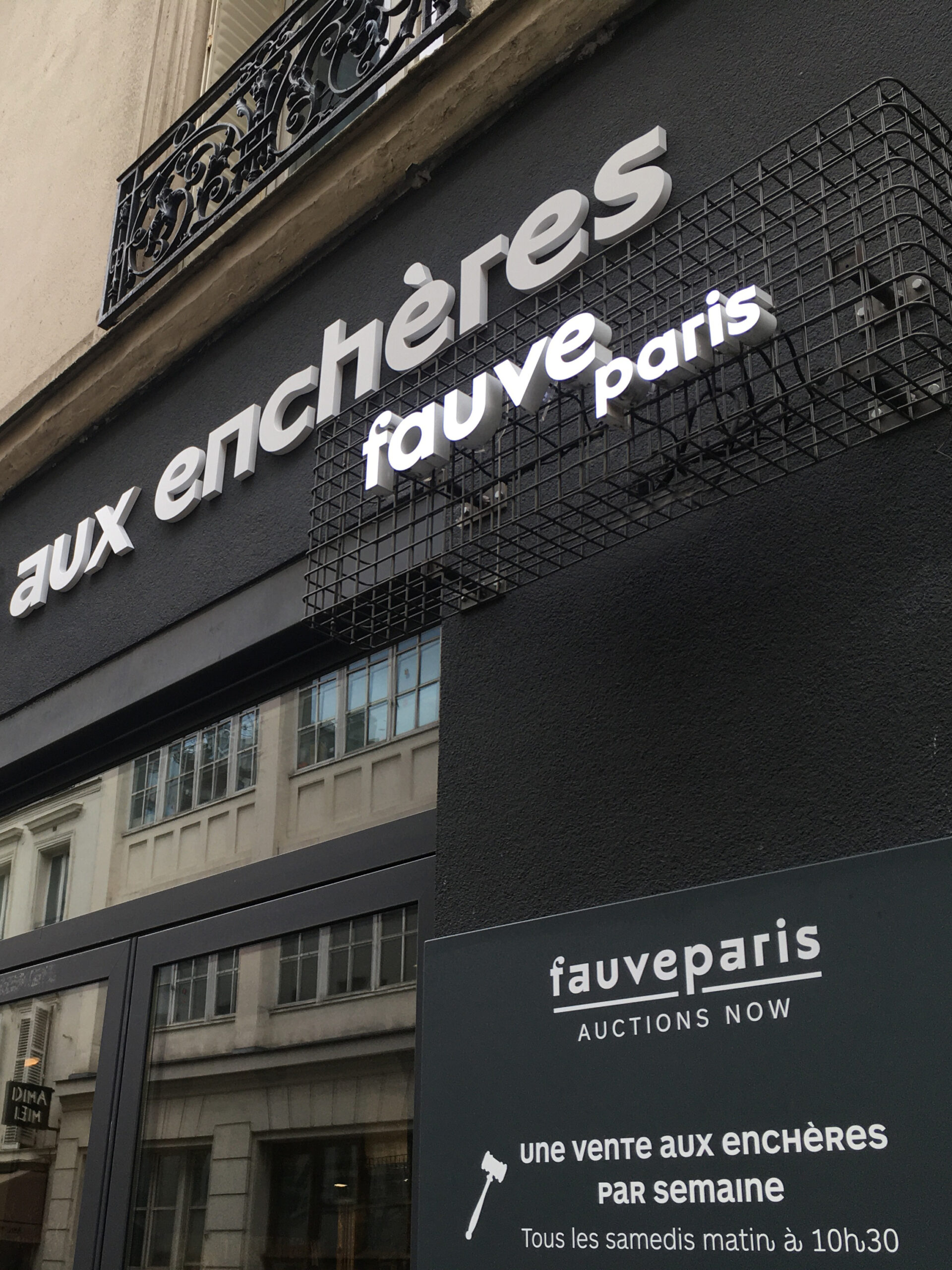 à propos de fauve paris